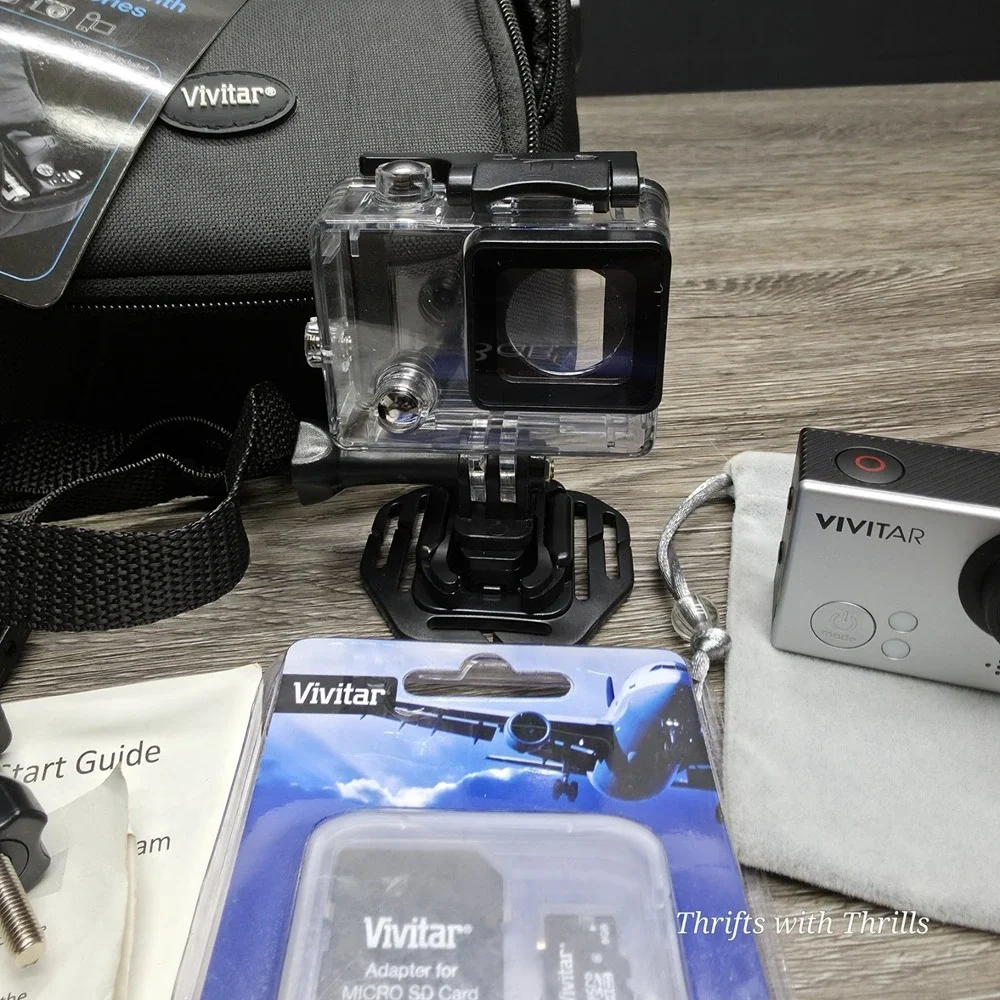 Vivitar DVR782 Bundle - 2